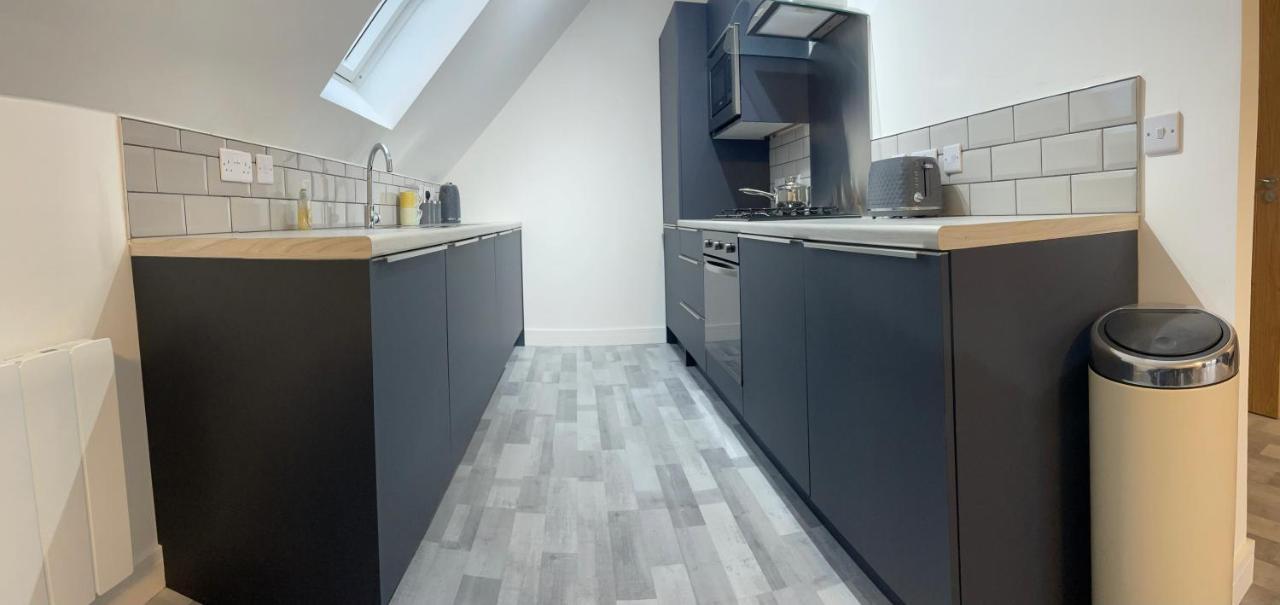 Lochside Loft - Self Catering Apartment For 2 In A Great Location For Inverness Airport And Both Cabot Highlands & Nairn Golf Courses Екстер'єр фото