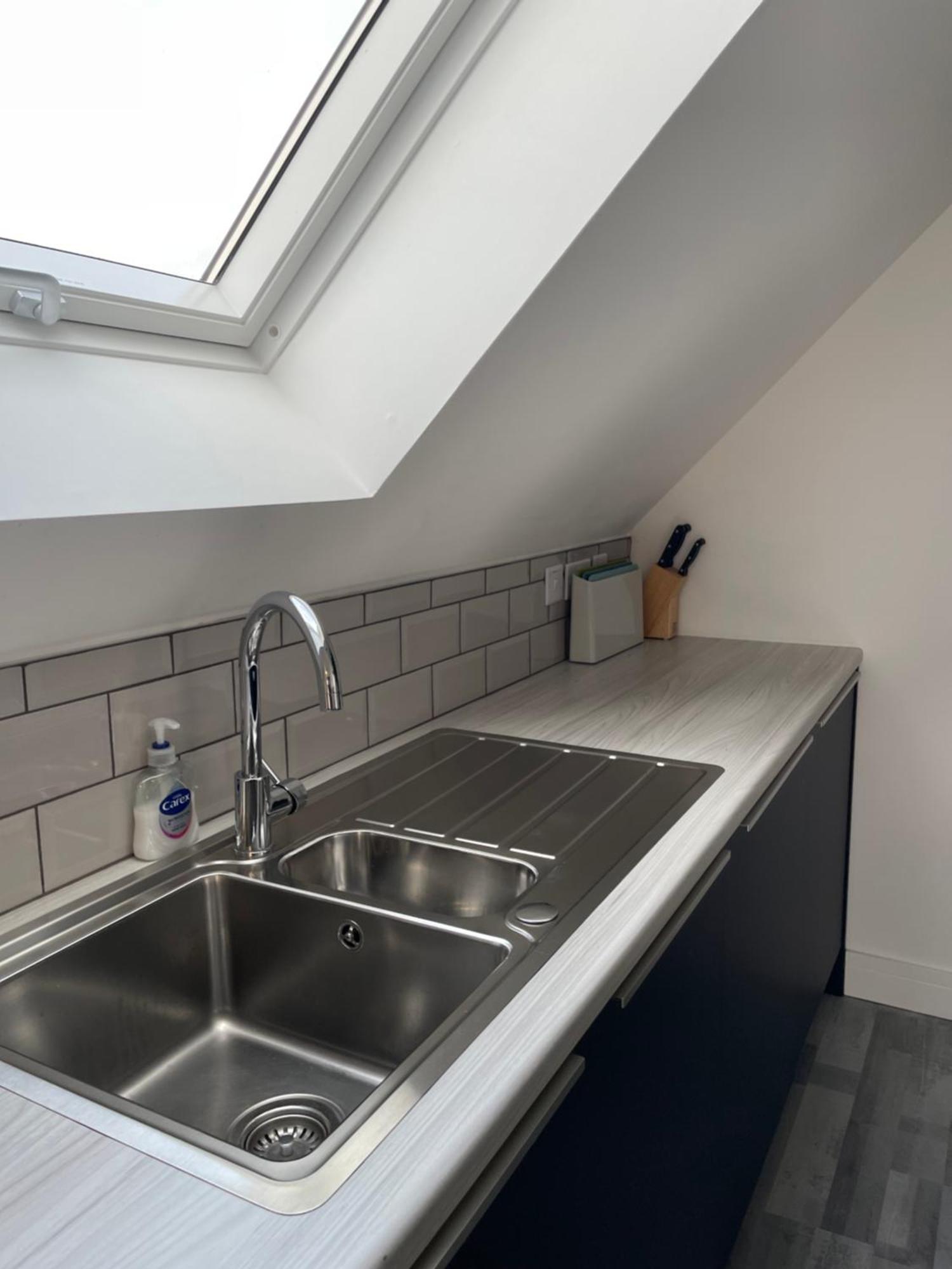 Lochside Loft - Self Catering Apartment For 2 In A Great Location For Inverness Airport And Both Cabot Highlands & Nairn Golf Courses Екстер'єр фото