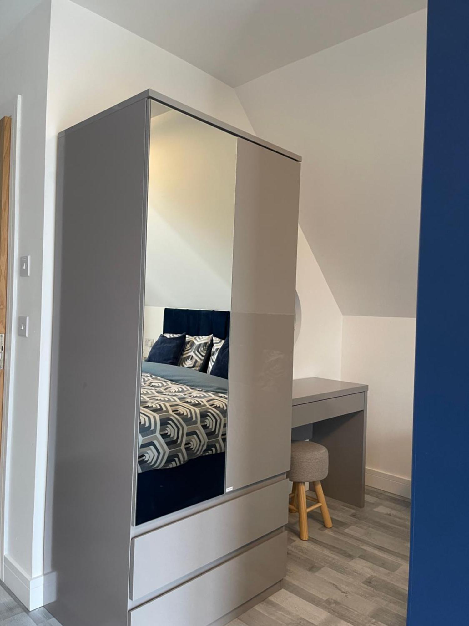 Lochside Loft - Self Catering Apartment For 2 In A Great Location For Inverness Airport And Both Cabot Highlands & Nairn Golf Courses Екстер'єр фото