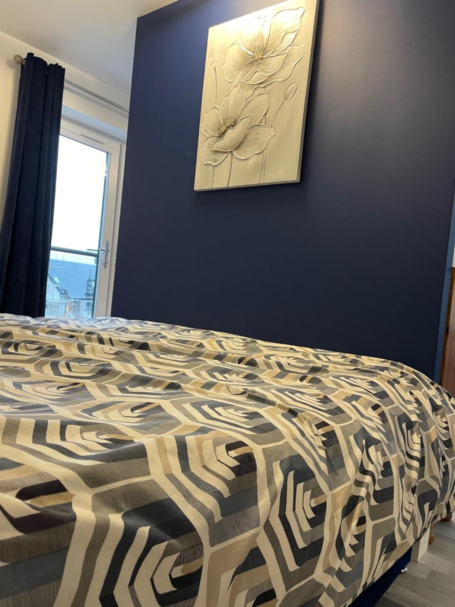 Lochside Loft - Self Catering Apartment For 2 In A Great Location For Inverness Airport And Both Cabot Highlands & Nairn Golf Courses Екстер'єр фото